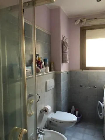 Villa Castiglioni Luino Italien
