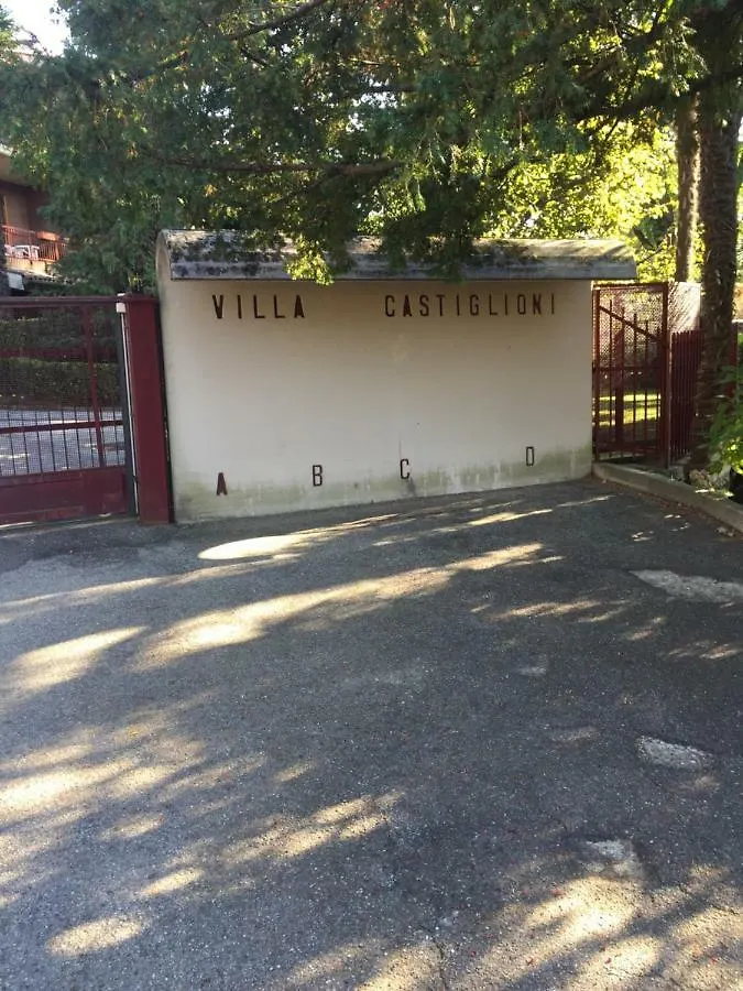 Villa Castiglioni Luino 0*,